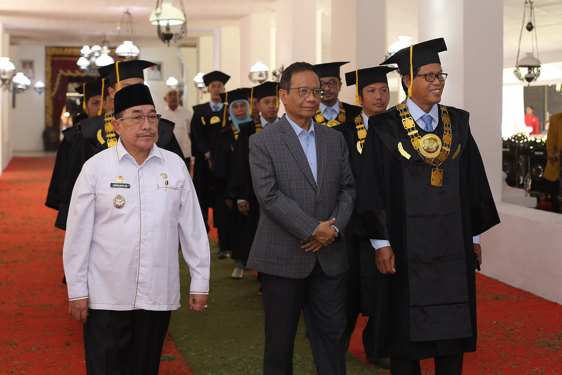 Upacara Akademik 2025